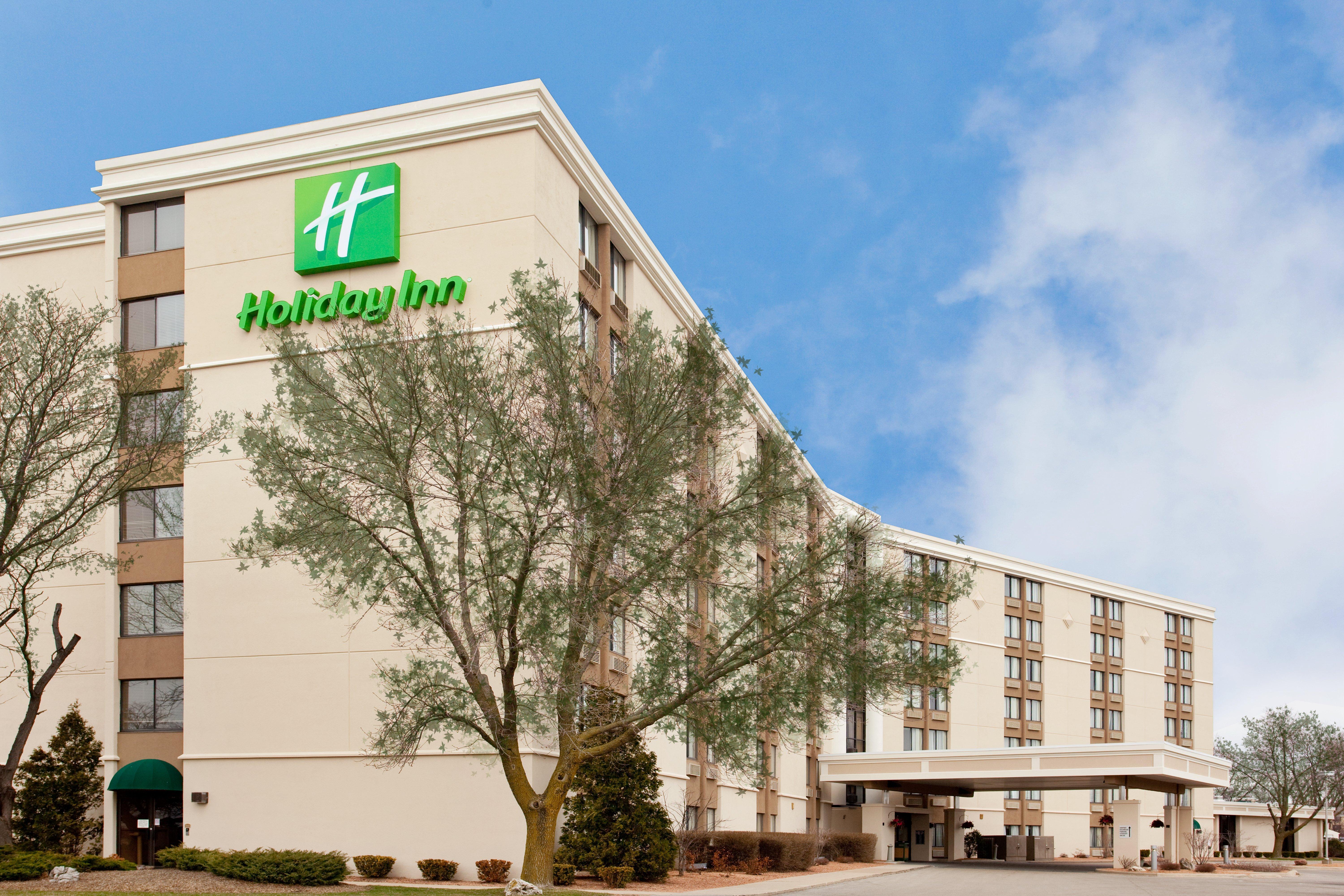 Holiday Inn Rockford, An Ihg Hotel Exterior photo